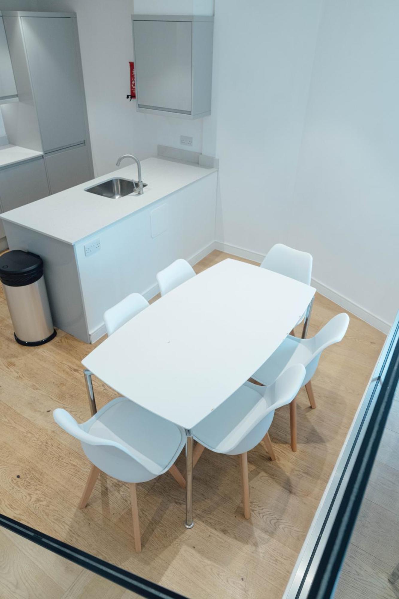 Access Brick Lane Apartment
