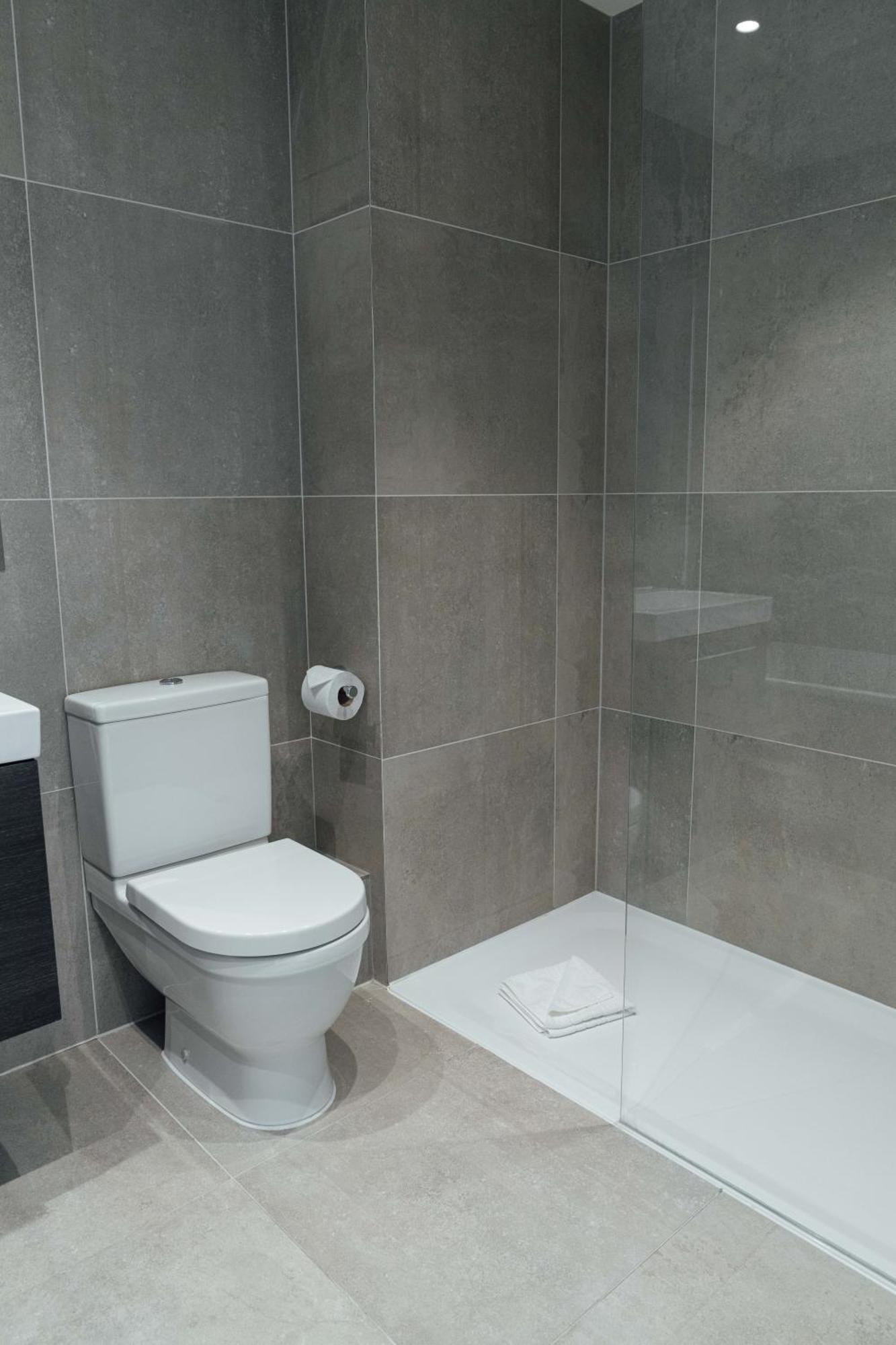 Apartment Access Brick Lane *